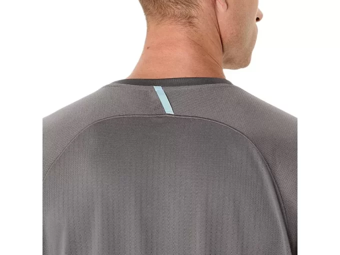 ACTIBREEZE JACQUARD KORTÆRMET TOP ACTIBREEZE JACQUARD KORTÆRMET TOP