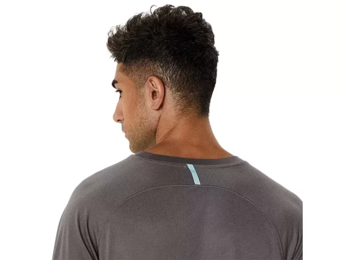 ACTIBREEZE VENTILERET MESH KORTÆRMET TOP ACTIBREEZE VENTILERET MESH KORTÆRMET TOP