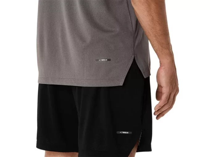 ACTIBREEZE VENTILERET MESH KORTÆRMET TOP ACTIBREEZE VENTILERET MESH KORTÆRMET TOP