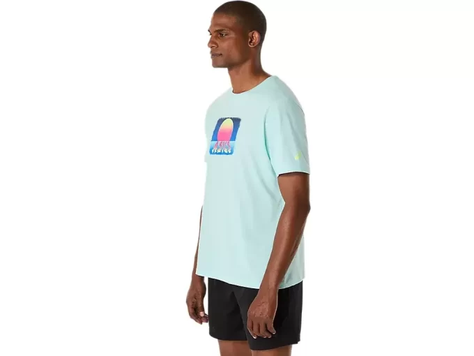 ASICS RETRO SUNSET KORTÆRMET T-SHIRT ASICS RETRO SUNSET KORTÆRMET T-SHIRT