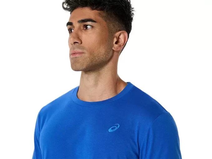 ASICS SPIRAL BRODERET T-SHIRT ASICS SPIRAL BRODERET T-SHIRT