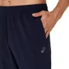 ASICS SPIRAL EMBROIDERY VÆVEDE BUKSER ASICS SPIRAL EMBROIDERY VÆVEDE BUKSER