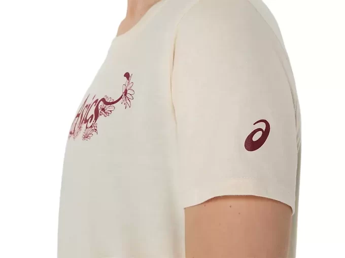 DAME ASICS BLOMSTER-SLOGAN KORTÆRMET T-SHIRT DAME ASICS BLOMSTER-SLOGAN KORTÆRMET T-SHIRT