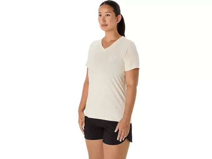 DAME ASICS NATURE V-HALS KORTÆRMET T-SHIRT DAME ASICS NATURE V-HALS KORTÆRMET T-SHIRT