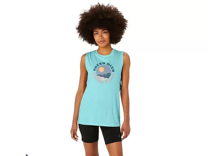 DAME ASICS SUN IN THE SKY SLOGAN MUSCLE T-SHIRT
