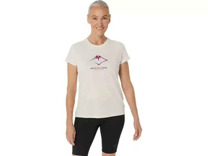 FUJITRAIL LOGO TOP MED KORTE ÆRMER