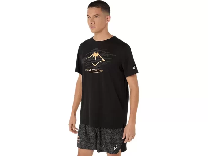 FUJITRAIL LOGO TOP MED KORTE ÆRMER FUJITRAIL LOGO TOP MED KORTE ÆRMER