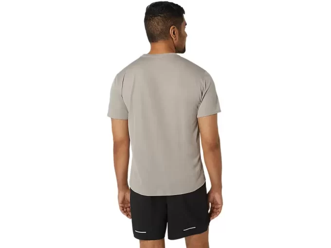 FUJITRAIL LOGO TOP MED KORTE ÆRMER FUJITRAIL LOGO TOP MED KORTE ÆRMER