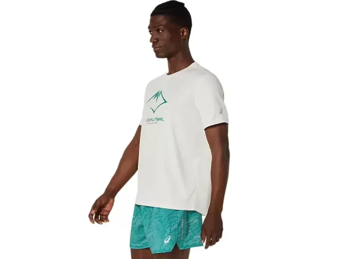 FUJITRAIL LOGO TOP MED KORTE ÆRMER FUJITRAIL LOGO TOP MED KORTE ÆRMER