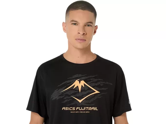 FUJITRAIL LOGO TOP MED KORTE ÆRMER FUJITRAIL LOGO TOP MED KORTE ÆRMER