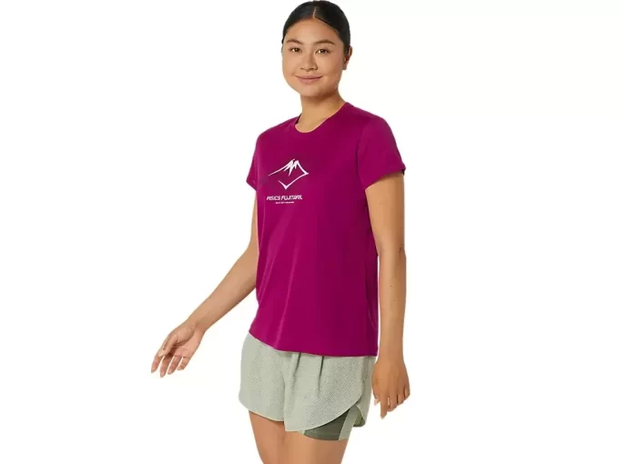FUJITRAIL LOGO TOP MED KORTE ÆRMER FUJITRAIL LOGO TOP MED KORTE ÆRMER