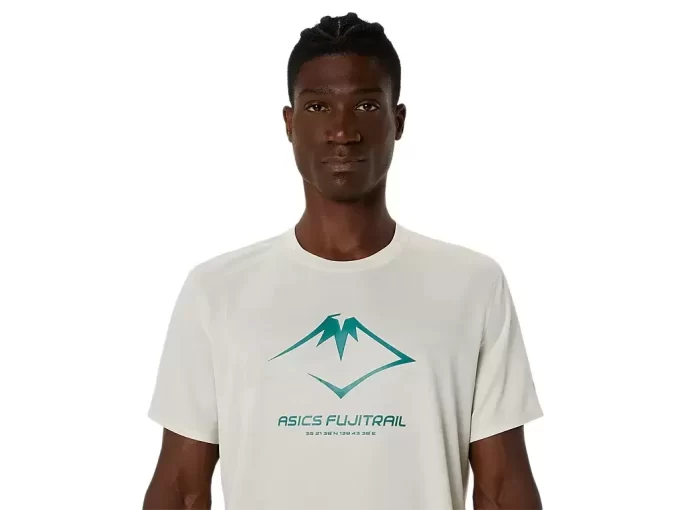 FUJITRAIL LOGO TOP MED KORTE ÆRMER FUJITRAIL LOGO TOP MED KORTE ÆRMER