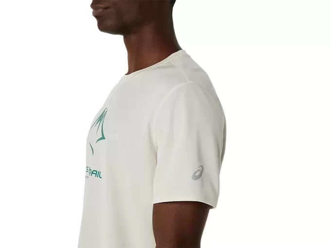 FUJITRAIL LOGO TOP MED KORTE ÆRMER FUJITRAIL LOGO TOP MED KORTE ÆRMER
