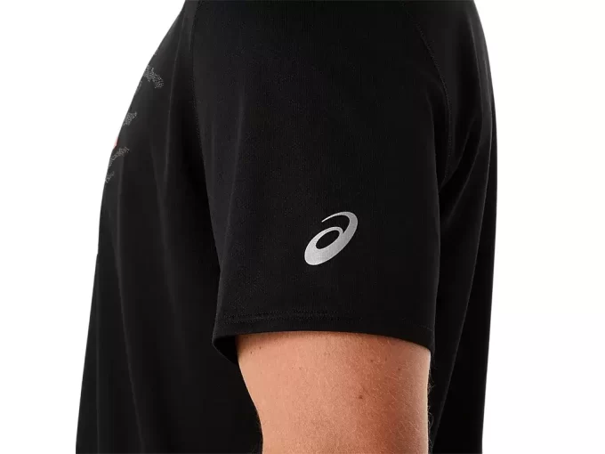 FUJITRAIL LOGO TOP MED KORTE ÆRMER FUJITRAIL LOGO TOP MED KORTE ÆRMER