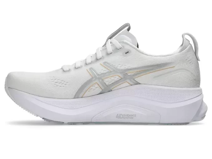 GEL-KAYANO 32