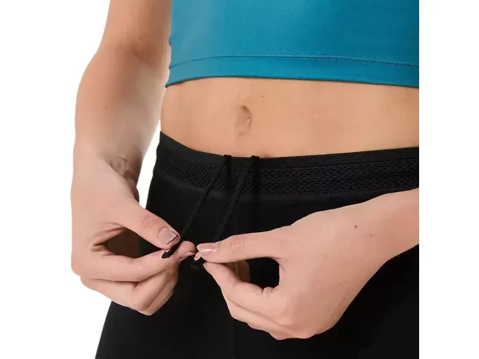 HOT PANT