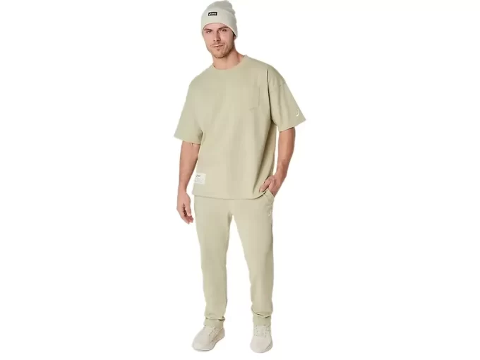 KRAFTIGT AFSLAPPET T-SHIRT MED LOMMER KRAFTIGT AFSLAPPET T-SHIRT MED LOMMER