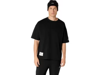 KRAFTIGT AFSLAPPET T-SHIRT MED LOMMER