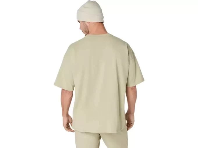 KRAFTIGT AFSLAPPET T-SHIRT MED LOMMER KRAFTIGT AFSLAPPET T-SHIRT MED LOMMER