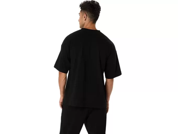 KRAFTIGT AFSLAPPET T-SHIRT MED LOMMER KRAFTIGT AFSLAPPET T-SHIRT MED LOMMER