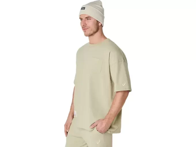 KRAFTIGT AFSLAPPET T-SHIRT MED LOMMER KRAFTIGT AFSLAPPET T-SHIRT MED LOMMER