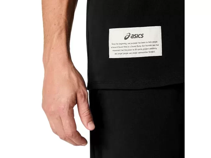 KRAFTIGT AFSLAPPET T-SHIRT MED LOMMER KRAFTIGT AFSLAPPET T-SHIRT MED LOMMER