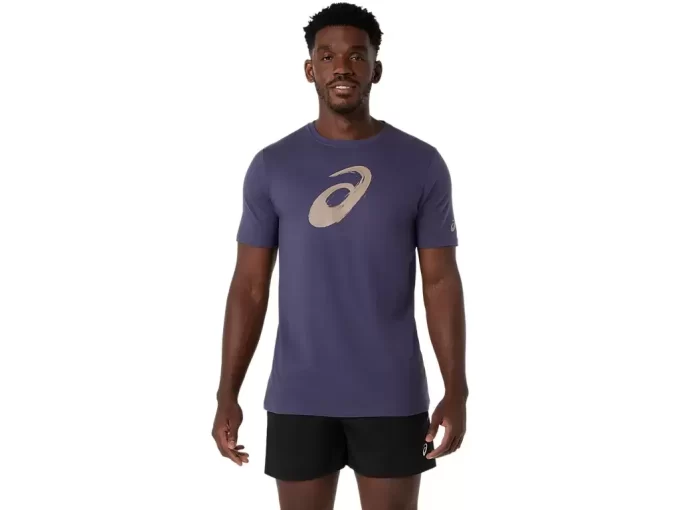 PENTSLET T-SHIRT MED KORTÆRMET SKJORTE PENTSLET T-SHIRT MED KORTÆRMET SKJORTE