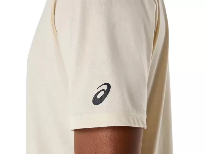 PENTSLET T-SHIRT MED KORTÆRMET SKJORTE PENTSLET T-SHIRT MED KORTÆRMET SKJORTE