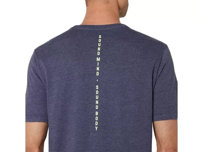 UNISEX ASICS LYSERE DAGE FORUDE KORTÆRMET T-SHIRT UNISEX ASICS LYSERE DAGE FORUDE KORTÆRMET T-SHIRT