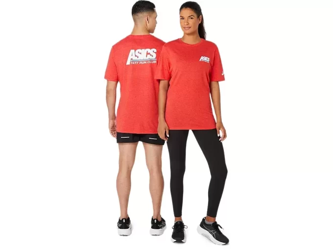 UNISEX ASICS SMSB 1977 RUN CLUB KORTÆRMET T-SHIRT UNISEX ASICS SMSB 1977 RUN CLUB KORTÆRMET T-SHIRT